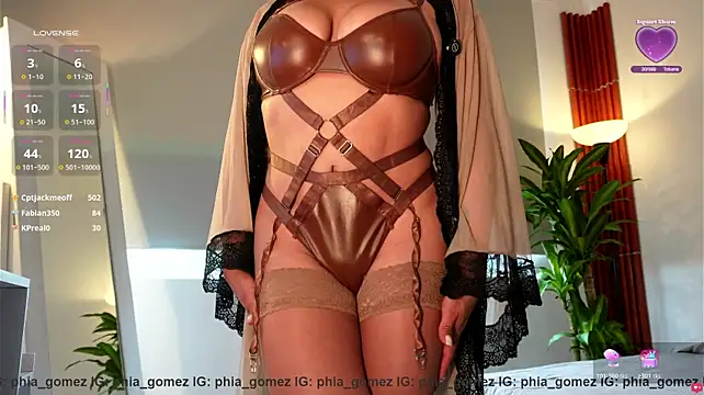 whitneyhot's Live XXX Chat