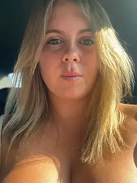 Samantha_officialのウェブカメラショー