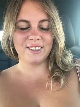 Samantha_officialn Webbikameraesitys
