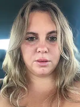 XXX chat uživo modela Samantha_official