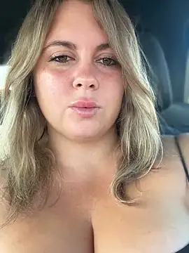 הופעת וובקאם של Samantha_official