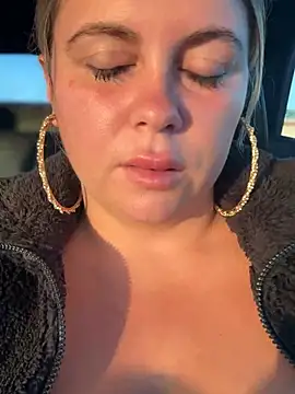 הופעת וובקאם של Samantha_official