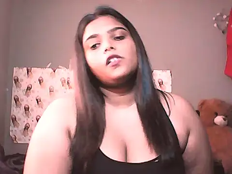 Candybabe911 即時 XXX 聊天