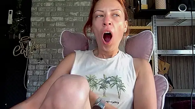 karo123421's Live XXX Chat