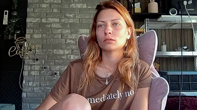 karo123421's Live XXX Chat