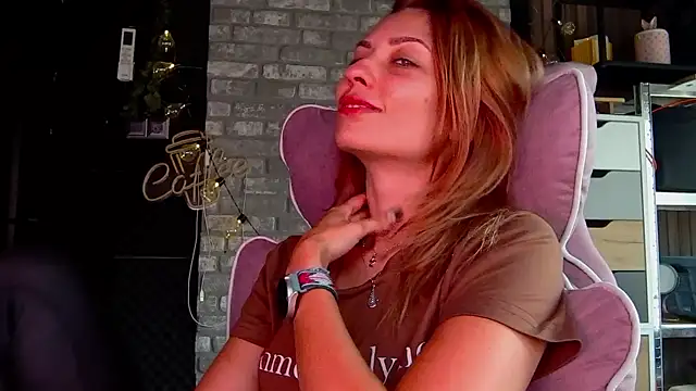 karo123421 Chat XXX in diretta