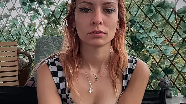 karo123421's Live XXX Chat