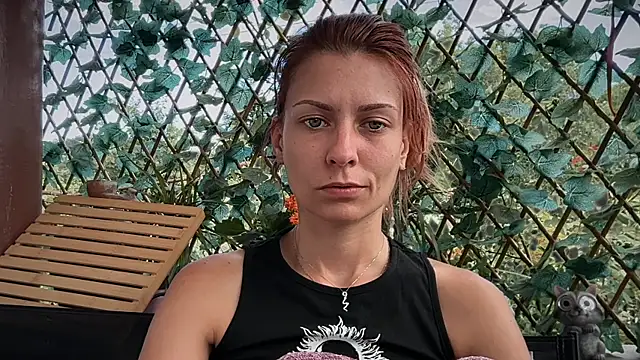 karo123421's Live XXX Chat