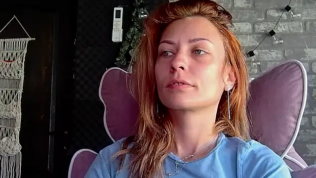 karo123421 Webcam show