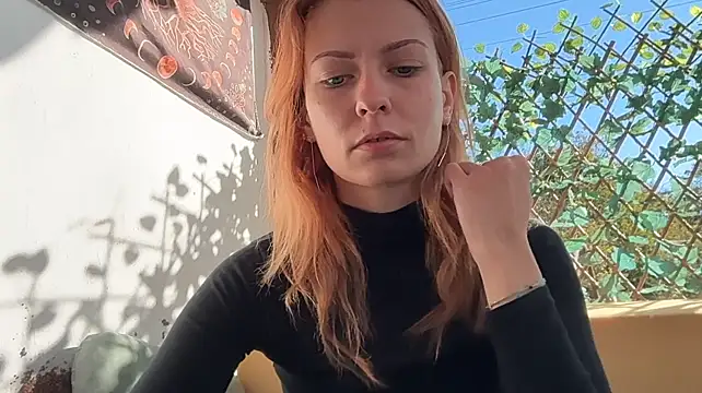 karo123421 Chat XXX live
