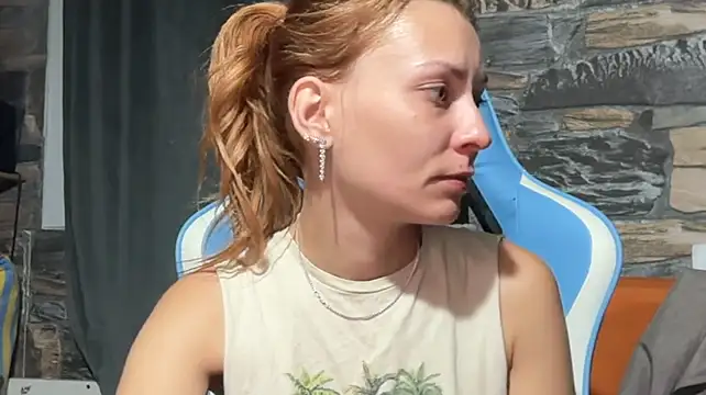 karo123421's Live XXX Chat