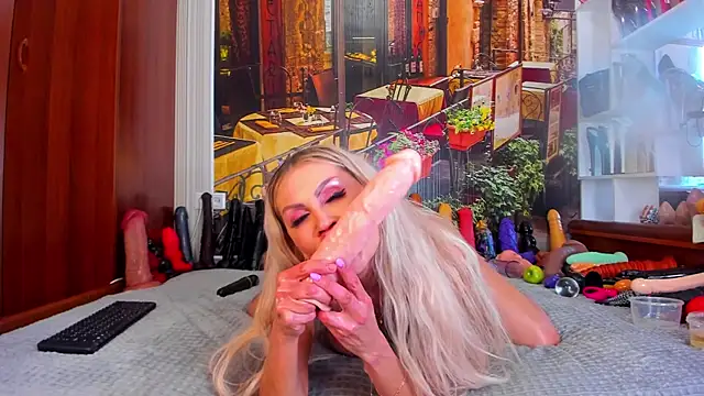 NikkaHOTxのウェブカメラショー