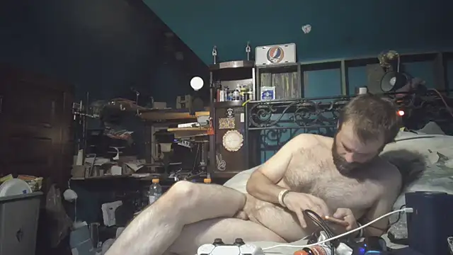 charactrzero webkamerás műsora