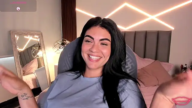 Veronicalanx1 Chat XXX in diretta