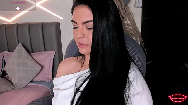Онлайн чат XXX Veronicalanx1
