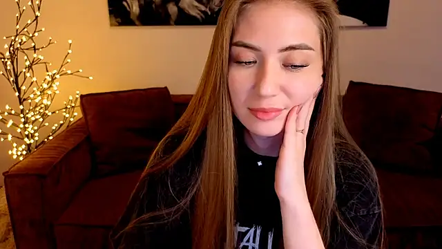 Chain_Alice Chat XXX in diretta
