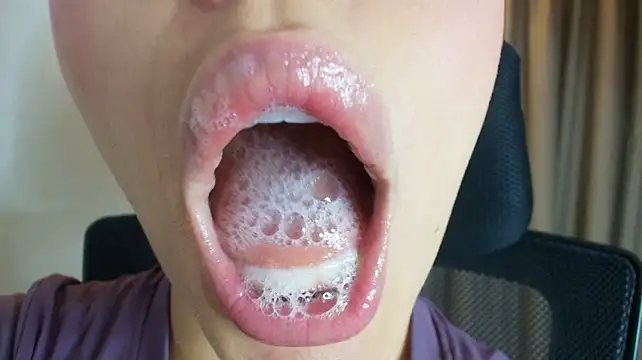 Онлайн чат XXX lisbet21x