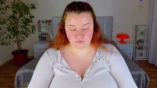 Chatroom XXX en direct de PolinaSalvatore