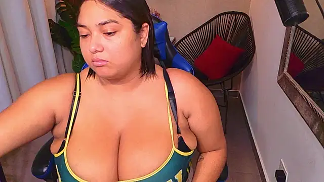 Kenya--Buhle Webcam-Show