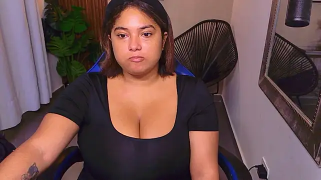 Kenya--Buhle Show Webcam