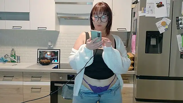 TokyoAna Show in webcam