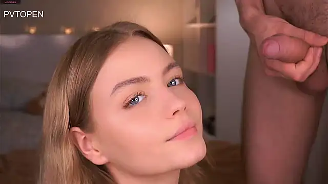 missbeatriss Adlı Modelin Web Kamerası Şovu