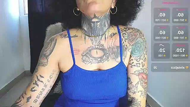 girl_tatto13: онлайн-секс-чат