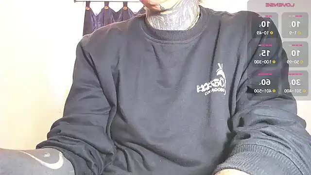 girl_tatto13 Шоу с уебкамера