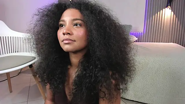 Zafiiraa's Live XXX Chat