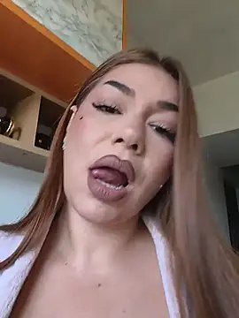 Ella_sweety 网络视讯表演