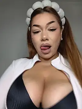 Chat +18 de Ella_sweety ao vivo