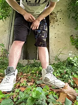 simoninside25's Webcam Show