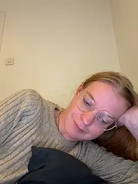 jannis1992 লাইভ XXX চ্যাট