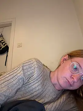 jannis1992 webcam show