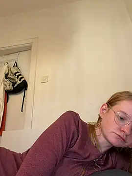 jannis1992 webcam show