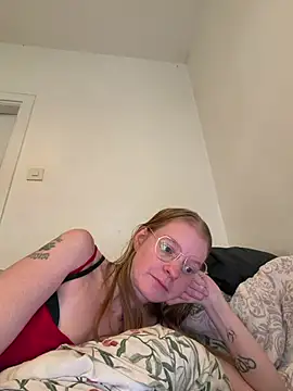 jannis1992 XXX чат на живо