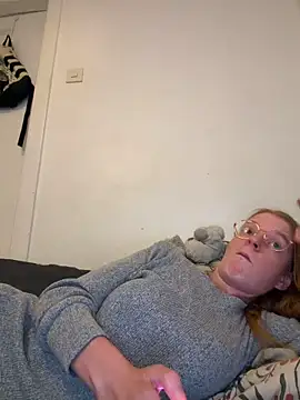 jannis1992 webcam show