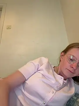 jannis1992 webcam show