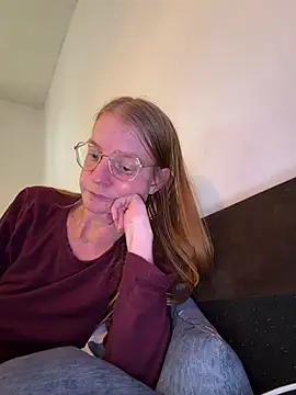 jannis1992 webcam show