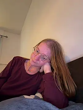 jannis1992 webcam show