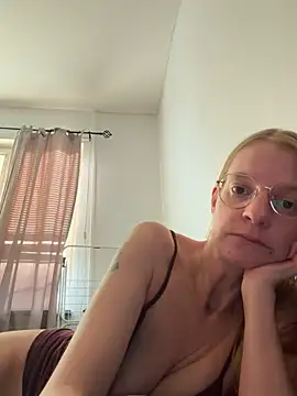 jannis1992 live XXX chat