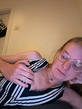 jannis1992's Live XXX Chat