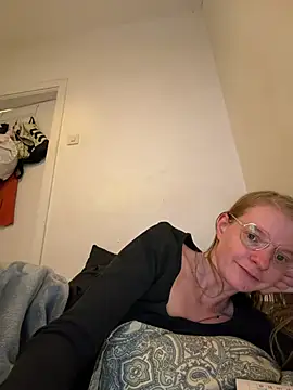 jannis1992 – Naživo XXX chat