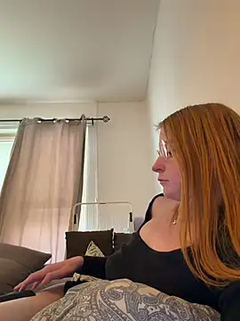 jannis1992 webcam show