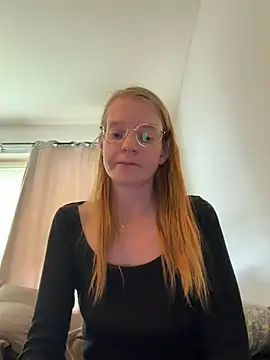 jannis1992 webcam show