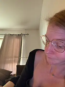 jannis1992 live XXX chat