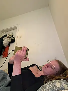 jannis1992 webcam show