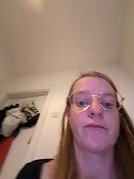jannis1992 webcam show
