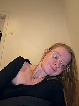 jannis1992 – Naživo XXX chat
