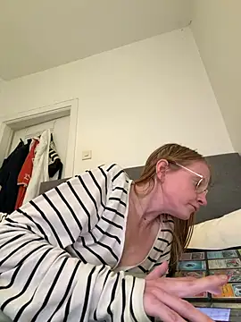 jannis1992 webcam show